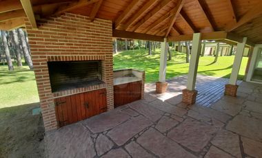 Casa en alquiler temporario de 3 dormitorios c/ cochera en Frontera