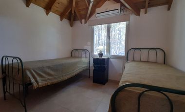 Casa en alquiler temporario de 3 dormitorios c/ cochera en Frontera