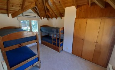 Casa en alquiler temporario de 3 dormitorios c/ cochera en Frontera