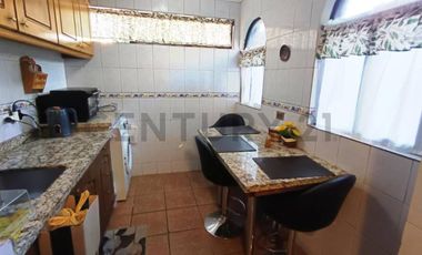 Se vende Casa La Florida, Sector Enrique Olivares