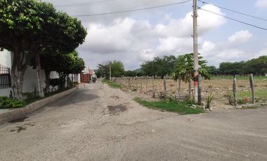 lote en arriendo en ceiba ii. Cod A8377