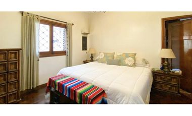 Chalet con Departamento en Venta Zona: Pompeya