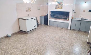 Casa en venta en Lomas de Zamora Oeste