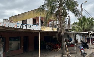 Locales comerciales y terreno en venta en Estacion Araoz - Tucuman
