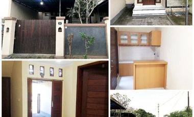 Disewakan Rumah 2 Lantai Lokasi di Tukad Yeh Aya Renon Denpasar Selatan