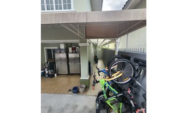 SE VENDE HERMOSA CASA EN VILLA LUCRE
