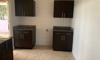 VENDO CASA EN ARRAIJAN JUAN DEMOSTENES BRISAS DEL GOLF 3R