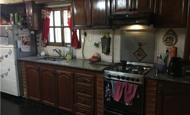 RAMÓN FALCÓN 5645, Isidro Casanova.