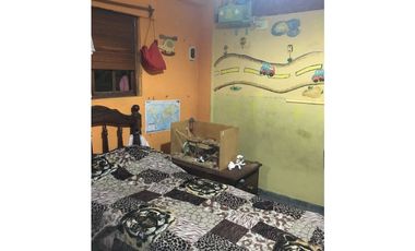 RAMÓN FALCÓN 5645, Isidro Casanova.