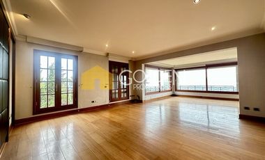 Departamento venta/ arriendo de 3 dorm. en Vitacura - Vista