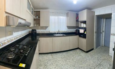 casa en venta en el tabor. Cod V105311