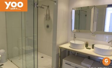 Se alquila apartamento en Av. Balboa piso 31. (AA)