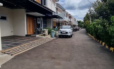 Rumah Bagus Lokasi Fantastis Di Perumahan Elit Cipinang