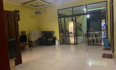 Rumah Pusat Kota Dupak Bandarejo Surabaya