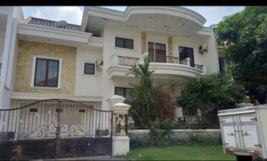 Rumah mewah classic di villa bukit indah pakuwon indah SBY