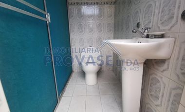CASA-LOCAL en VENTA en Los Patios Once de Noviembre