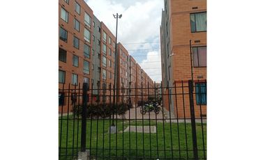 Se Vende  Apartamento Parque Campestre etapa 4
