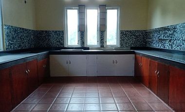 Rumah Villa Siap Huni Karangpandan Karanganyar