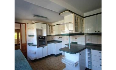 Vende casa en sector Universidad de Concepción