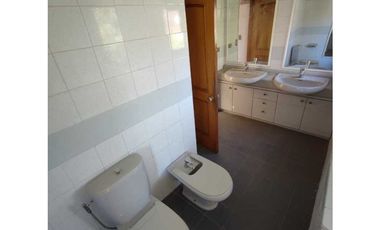 Vende casa en sector Universidad de Concepción