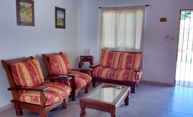 CHALET CON CAPACIDAD PARA 4 PERSONAS A DOS CUADRAS DEL MAR