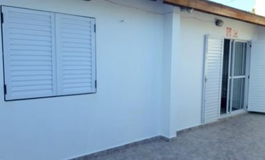 CHALET CON CAPACIDAD PARA 4 PERSONAS A DOS CUADRAS DEL MAR