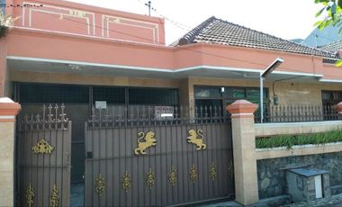 Rumah disewakan di Bulak, Surabaya
