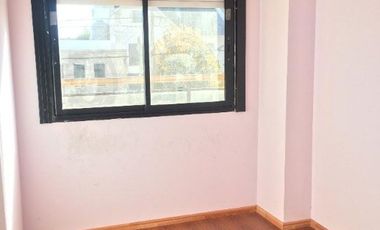 Semipiso en venta en Lanus Oeste
