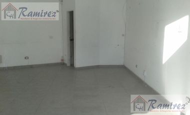 Local Comercial en Venta sobre Jose M. Paz - Ituzaingó Norte