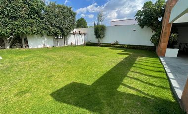 Lote en venta en fraccionamiento privado Puebla, Zavaleta, Cholula