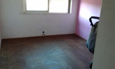 Casa en venta moron multifamiliar