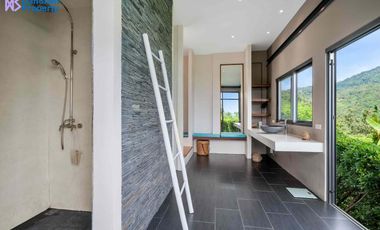 Exceptional Panoramic Sea View Villa in Koh Samui Hills