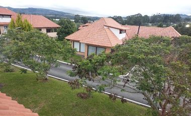 casa en arriendo en sesquilé. Cod A7392