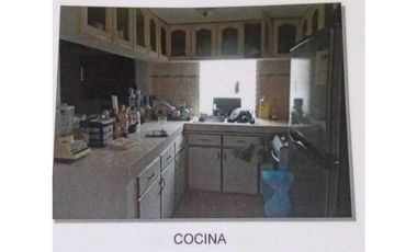 VENDO CASA  BIEN UBICADA  EN LA BARRIADA EL PALMAR 200MTS