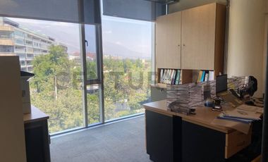 OFICINA EN VENTA, AMOBLADA, METRO LOS DOMINICOS, LAS CONDES