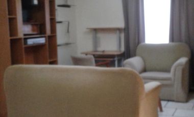 Departamento sobre Av Constitución.