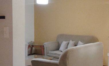 Departamento sobre Av Constitución.