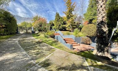 Casa en arriendo de 5 dorm. en Peñalolén