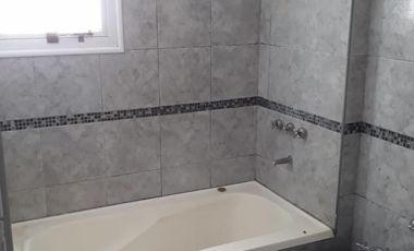 VENTA  DEPTO 2 AMB C/BALCON AL FRENTE SAN MIGUEL