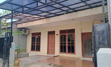 Rumah Luas 8 Menit ke Mandaya Royal Hospital Puri Hadap Utara J-45280
