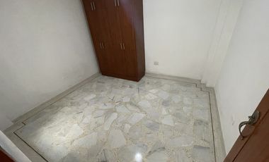 casa en arriendo en urbanización la merced. Cod A3880