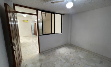 casa en arriendo en urbanización la merced. Cod A3880