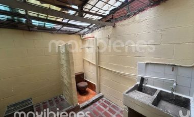 apartamento en arriendo en la colina. Cod A68815