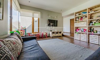 Casa en venta de 7 dorm. en Colina