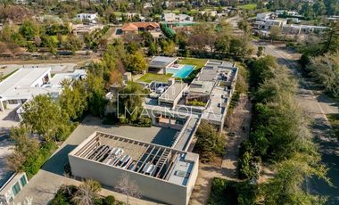 Casa en venta de 7 dorm. en Colina