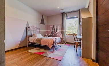 Casa en venta de 7 dorm. en Colina