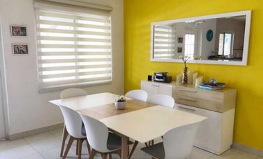 VENTA DE CASA EN QUINTAS DE VERSALLES, VERSALLES