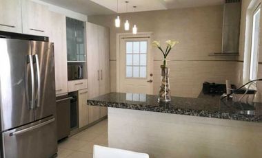 VENTA DE CASA EN QUINTAS DE VERSALLES, VERSALLES