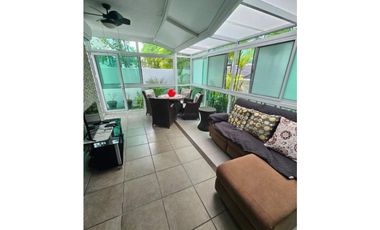 ESPECTACULAR CASA EN VENTA- COSTA SUR- $520,000