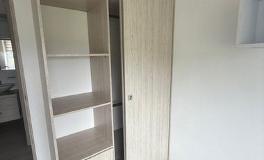 apartamento en arriendo en avenida condina. Cod A20563
